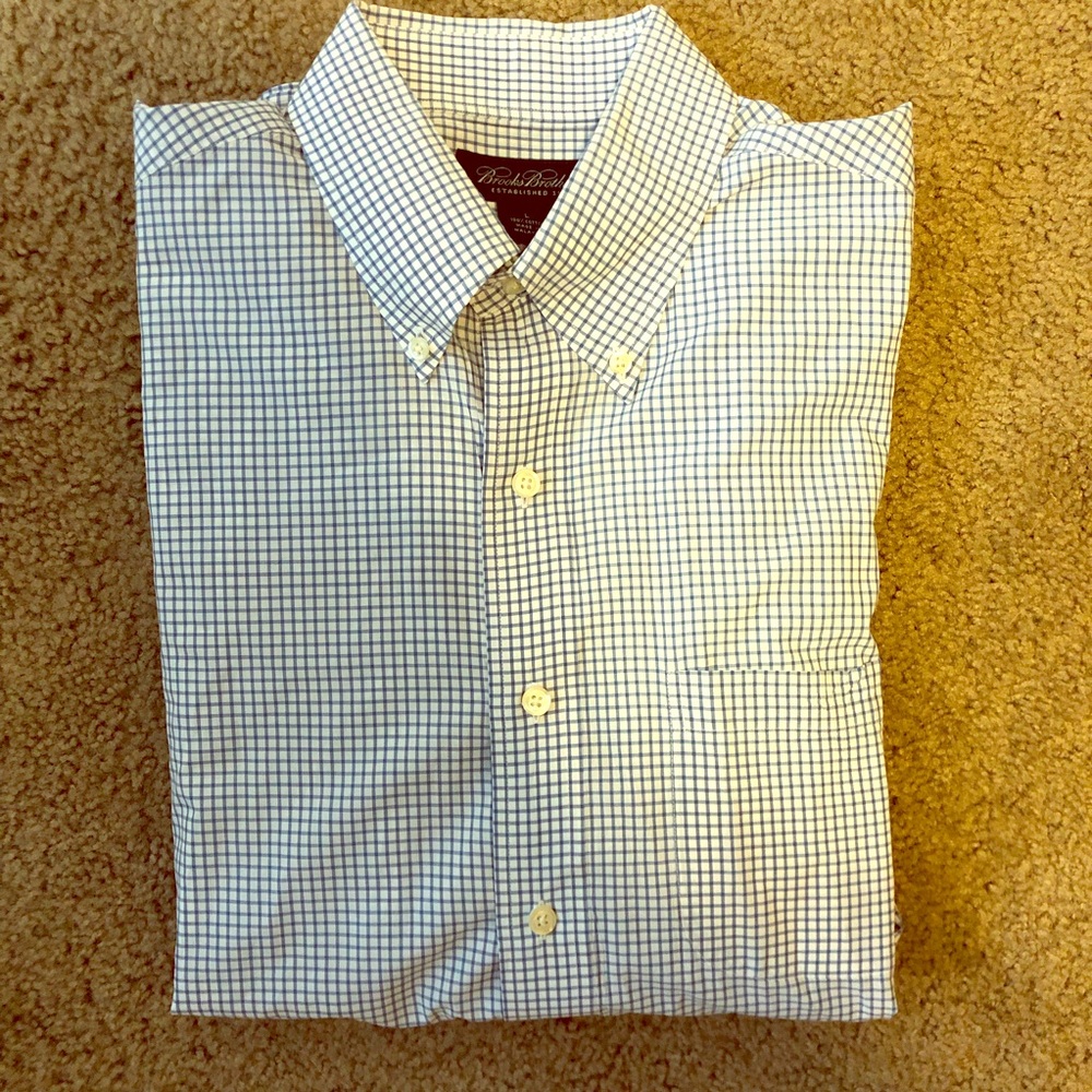 Brooks Brothers Blue Checked Button-Down Size L